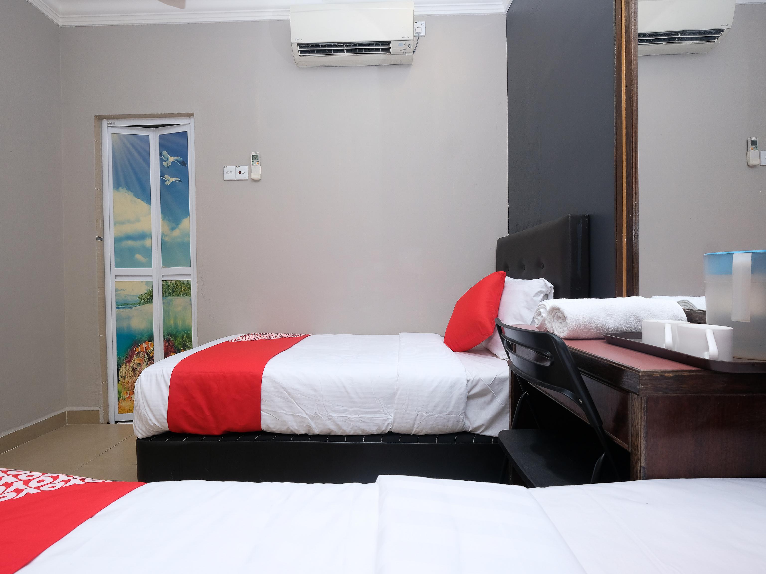 Oyo 1190 Nice Stay Hotel Raub Bagian luar foto