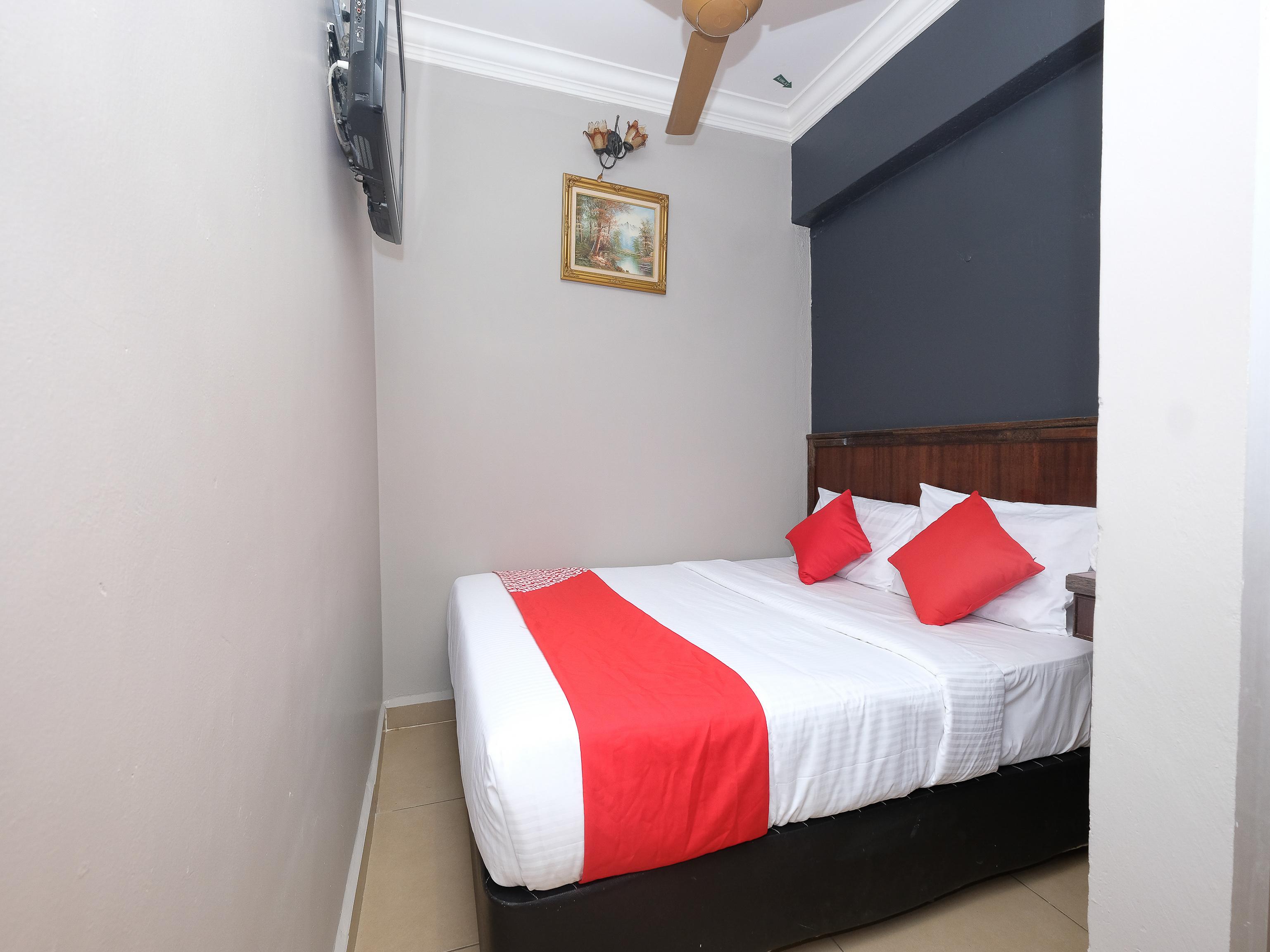 Oyo 1190 Nice Stay Hotel Raub Bagian luar foto